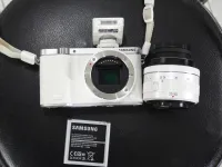 Samsung NX 3000