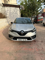 voitures-renault-clio-5-2023-bachdjerrah-alger-algerie