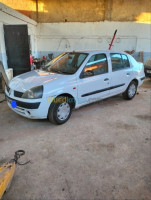 berline-renault-clio-classique-2002-khemis-miliana-ain-defla-algerie