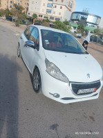 voitures-peugeot-208-2015-sidi-bel-abbes-algerie