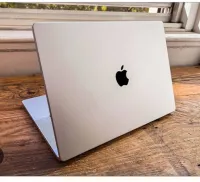 MacBook Pro (16-inch, 2021) iCloud 