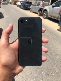 هواتف-ذكية-iphone-se-2020-الكاليتوس-الجزائر