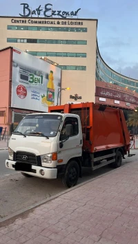 Location camion Benne tasseuse 2018