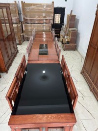 طاولات-table-salle-a-manger-6-chaise-bois-rouge-براقي-الجزائر