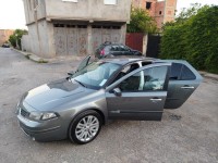 سيارات-renault-laguna-2-2001-dynamique-المدية-الجزائر