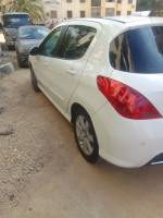 moyenne-berline-peugeot-308-2013-sidi-moussa-alger-algerie