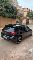 voitures-volkswagen-golf-8-2022-arzew-oran-algerie