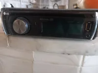Auto radio LG façade cd avec clé usb