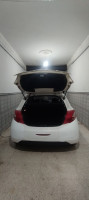 voitures-peugeot-208-2013-sebdou-tlemcen-algerie