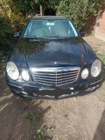 grande-berline-mercedes-classe-e-2007-alger-centre-algerie