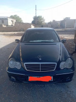 automobiles-mercedes-2004-sigus-oum-el-bouaghi-algerie