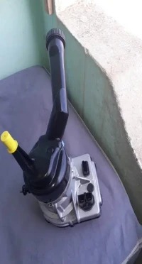 Pompe de direction assistée 308