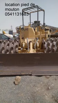 caterpillar 815 B 1983