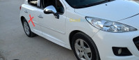 voitures-peugeot-207-2012-essence-bab-ezzouar-alger-algerie