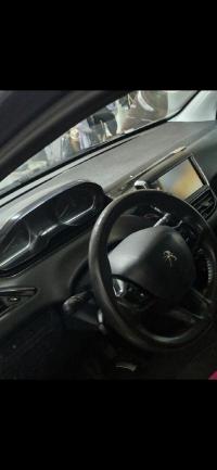 سيارات-peugeot-208-2016-allure-الجزائر-وسط