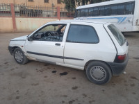 citadine-renault-clio-1-1997-algerie