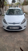 citadine-ford-fiesta-2011-blida-algerie