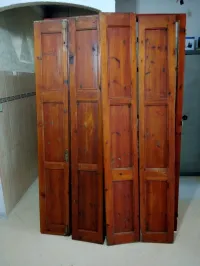 Vends porte-fenetres avec persiennes 