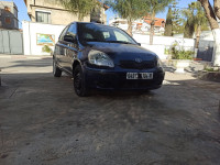 voitures-toyota-yaris-2004-les-eucalyptus-alger-algerie