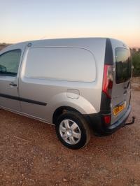 سيارات-renault-kangoo-2015-confort-الشلف-الجزائر