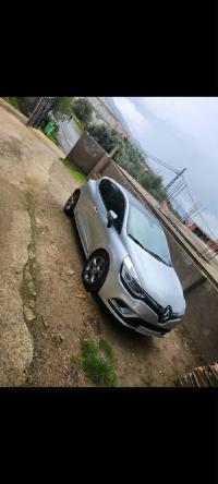 سيارات-renault-clio-4-2020-gt-line-شميني-بجاية-الجزائر
