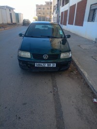سيارات-volkswagen-polo-2001-بطيوة-وهران-الجزائر