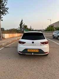 سيارات-seat-leon-2016-fr15-شراقة-الجزائر