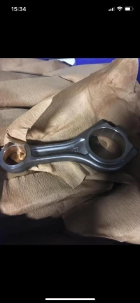 Vend bielle et vilebrequin cousine piston pompe a l'huile joint spi  neuf range velar 