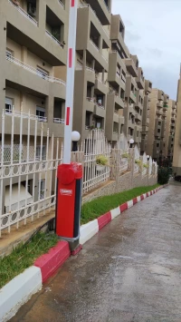 Barriere levante automatique