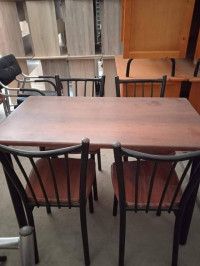 meubles-de-bureau-fabrication-chaises-et-table-cafeteir-baraki-alger-algerie