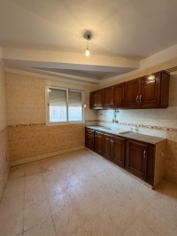 Vente Appartement F3 Alger Bouzareah thumbnail 5