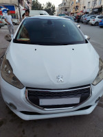 voitures-peugeot-208-2013-bejaia-algerie