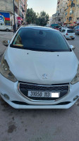 voitures-peugeot-208-2013-allure-bejaia-algerie