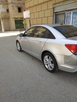 voitures-chevrolet-cruze-2014-tazmaltdaira-bejaia-algerie