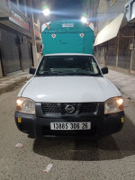 voitures-nissan-l200-2006-bouskene-medea-algerie