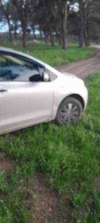 سيارات-toyota-yaris-2006-تيوطا-قجال-سطيف-الجزائر