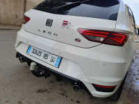 voitures-seat-leon-2015-linea-r-sig-mascara-algerie