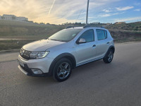 voitures-dacia-sandero-2017-stepway-chiffa-blida-algerie