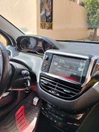 سيارات-peugeot-208-2018-gt-line-معسكر-الجزائر