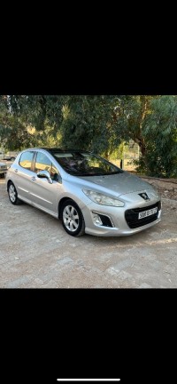 سيارات-peugeot-308-2013-سيدي-بلعباس-الجزائر