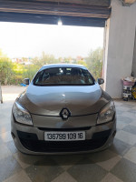 voitures-renault-megane-3-2009-ain-naadja-alger-algerie