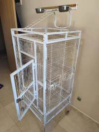 Grande cage pour perroquet + accessoires (كاجة تع بيروكي)
