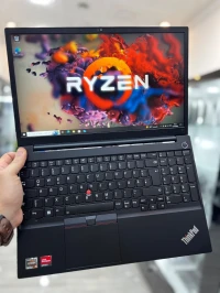 Lenovo ThinkPad E15 FHD - Ryzen 5 5500U - 16Gb Ram - 512Gb SSD - AMD Radeon graphics 