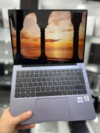 Huawei MateBook 14 Tactile, i7 10510U - 16Gb Ram - 512Gb SSD - Nvidia GEFORCE MX 350 2Gb