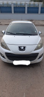 voitures-peugeot-207-2011-ouled-yaich-blida-algerie