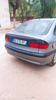 voitures-renault-laguna-1-1996-ain-zarit-tiaret-algerie