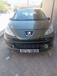 سيارات-peugeot-207-2008-باتنة-الجزائر