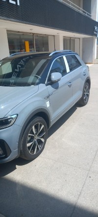 voitures-volkswagen-new-t-roc-2026-r-line-baraki-alger-algerie