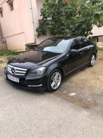 berline-mercedes-classe-c-2011-avant-gard-boghni-tizi-ouzou-algerie