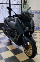 motos-scooters-yamaha-xmax-300-tech-max-safia-2024-blida-algerie